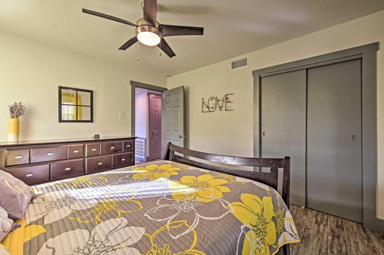 Remodeled Retro Home With Deck, Walk To Main Street! Blanco Exterior foto